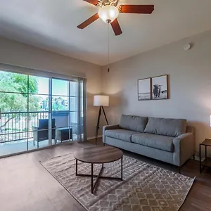  Apartment Chic 2br At Lookout Mountain By Gia United States